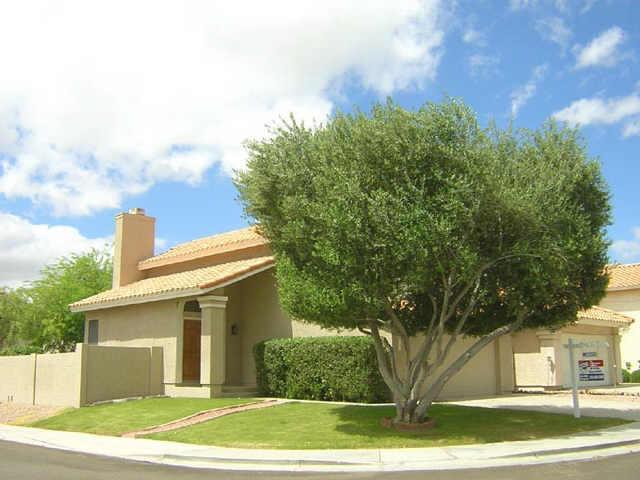 4085 E Woodland Dr., Phoenix, AZ 85044