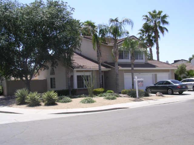 9055 E Laurel Ln., Scottsdale, AZ 85260