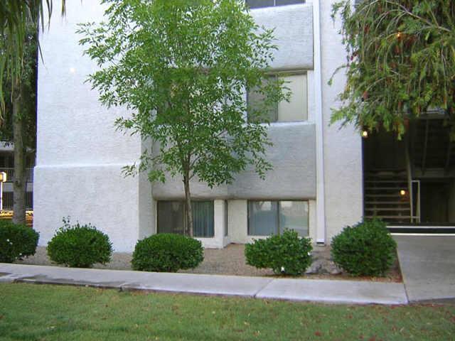 18811 N 19th Ave., Phoenix, AZ 85027