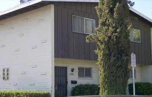 5301 N Black Canyon Hwy., Phoenix, AZ 85015