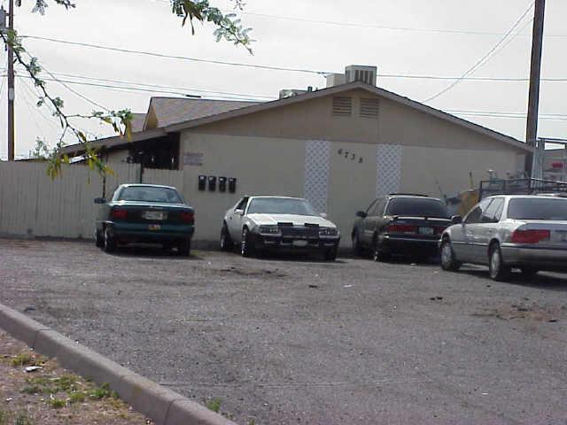 6738 N 55th Ave., Glendale, AZ 85301