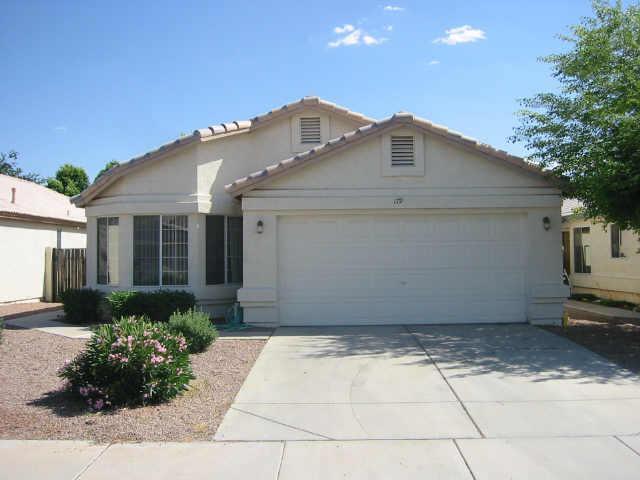 179 Smoke Tree Rd., Gilbert, AZ 85233