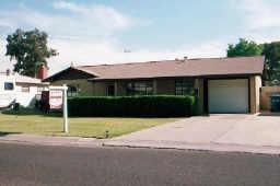2033 E Weldon Ave., Phoenix, AZ 85016
