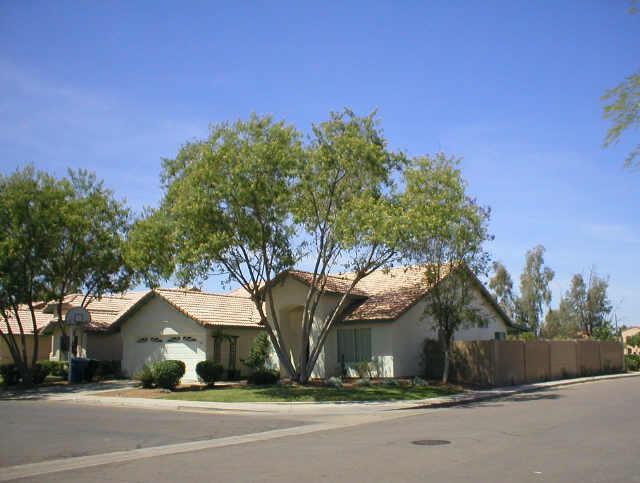 326 S Bronco Ln., Gilbert, AZ 85233