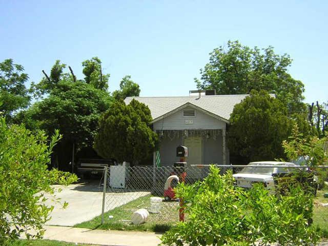 6817 N 61st Ave., Glendale, AZ 85301