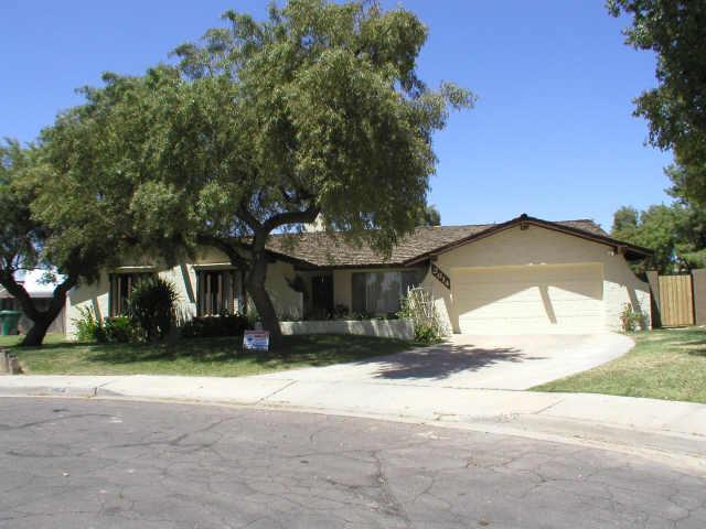 2614 W Osage Cir., Mesa, AZ 85202