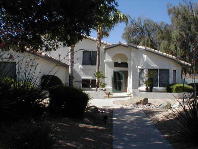 4926 W Saddlehorn Rd., Glendale, AZ 85310