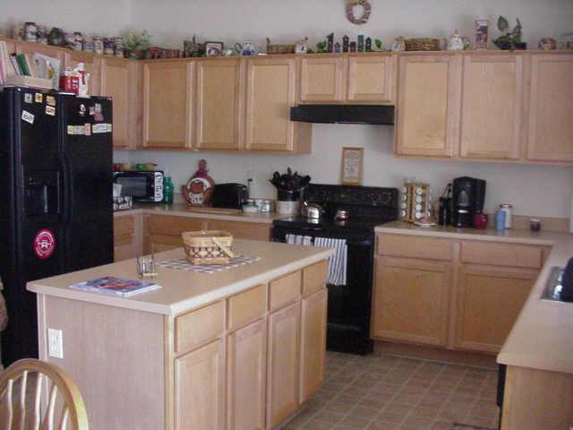 17645 W Hale Bop Dr., Goodyear, AZ 85338