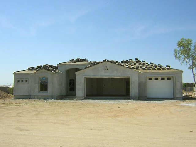 907 W Restin Rd., Phoenix, AZ 85086