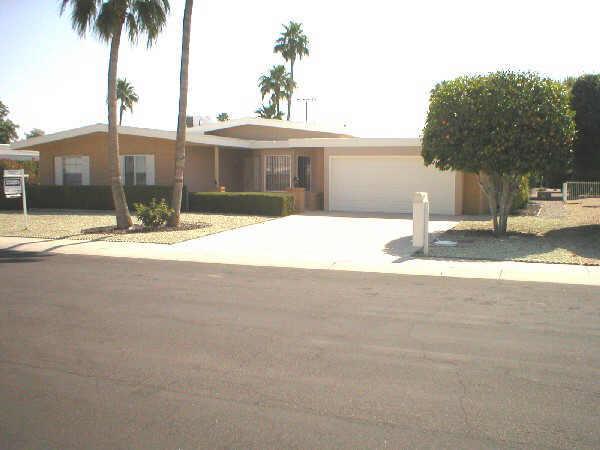 17833 N Willowbrook Dr., Sun City, AZ 85373