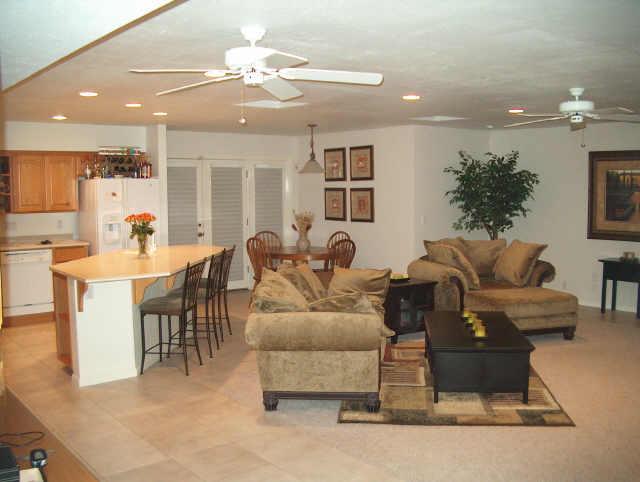 6433 S Clark Dr., Tempe, AZ 85283