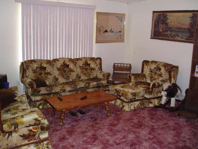 907 N Grand Dr., Apache Junction, AZ 85220