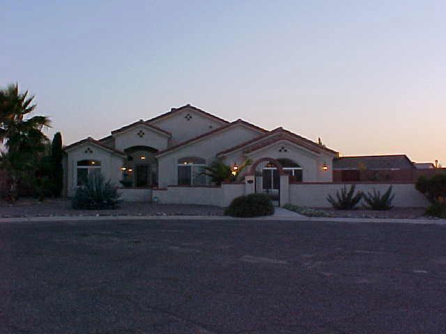 15472 S Sequoia Cir., Arizona City, AZ 85223