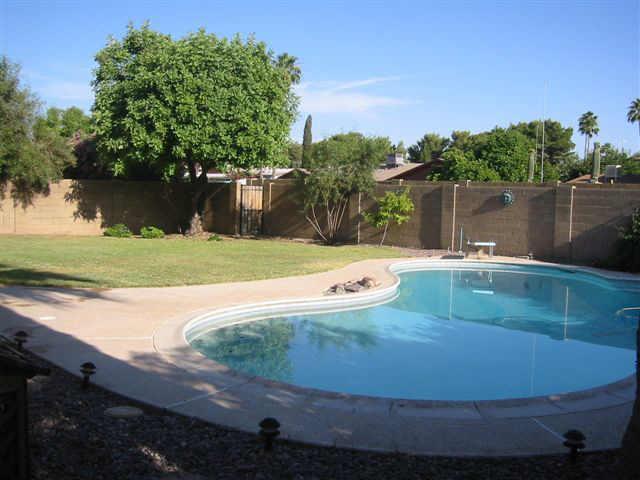 2095 E Greenway Dr., Tempe, AZ 85282