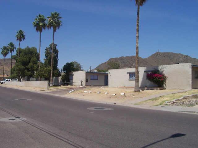 9825 N 11th Ave., Phoenix, AZ 85021