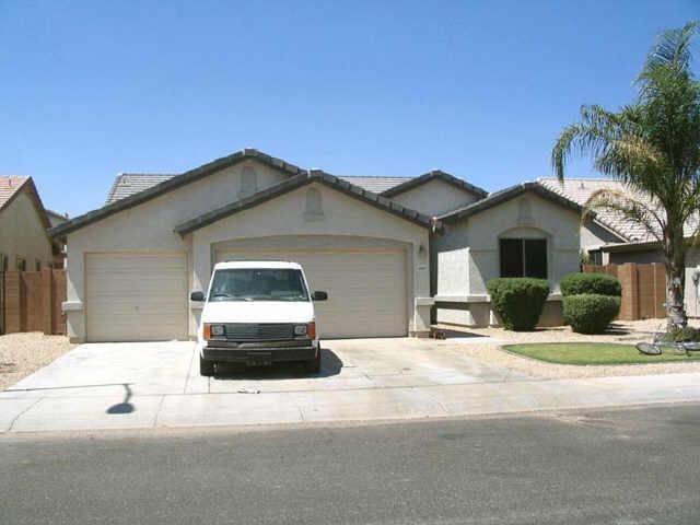 16768 W Nottingham Way, Surprise, AZ 85374