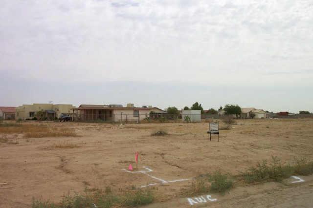 8650 W Pineveta Dr., Arizona City, AZ 85223