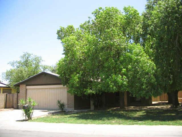 6739 N 65th Ave., Glendale, AZ 85301