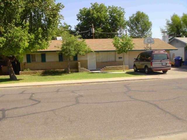 1030 E Dolphin Ave., Mesa, AZ 85204