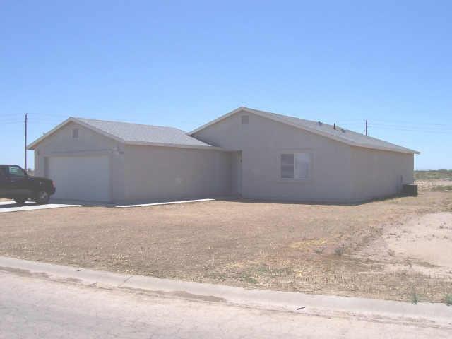 8165 W Tinajas Dr., Arizona City, AZ 85223