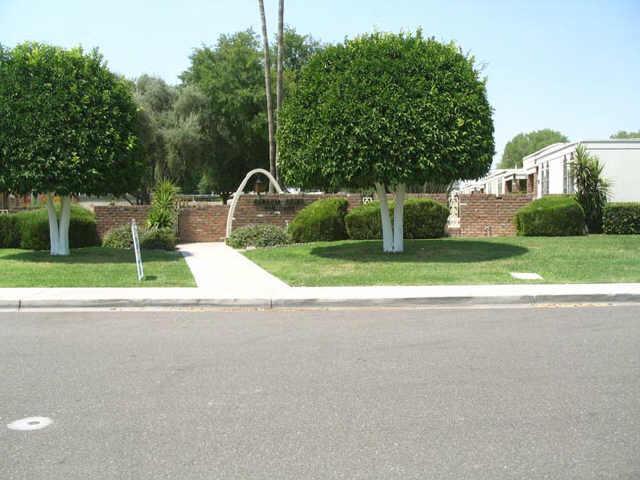 13442 N Emberwood Dr., Sun City, AZ 85351