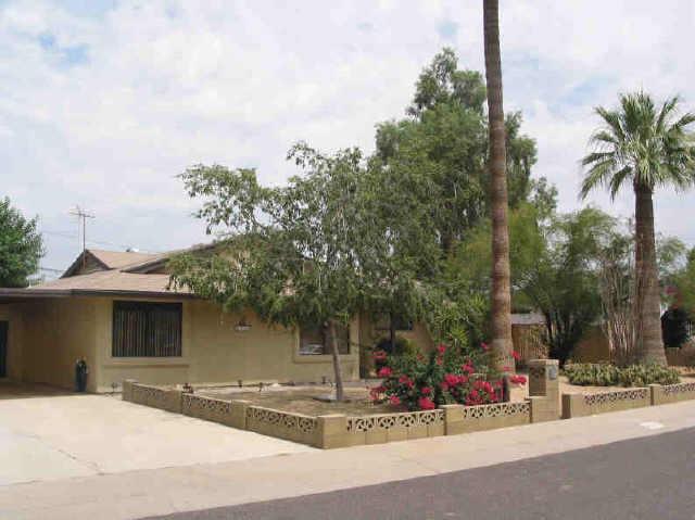 8902 N 18th Ave., Phoenix, AZ 85021