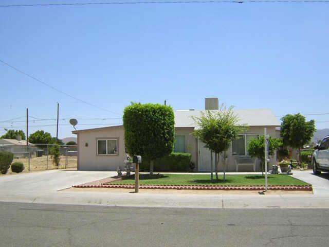 2535 Corona Ave., Phoenix, AZ 85040