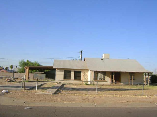3045 W Monte Vista Rd., Phoenix, AZ 85009