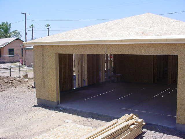 396 N 20th Dr., Phoenix, AZ 85009