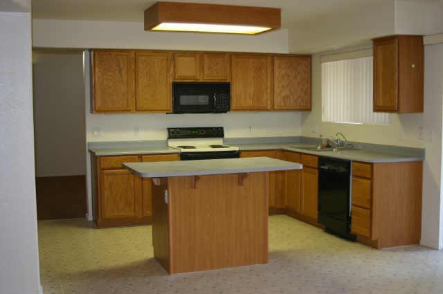 18221 N 91st Dr., Peoria, AZ 85382