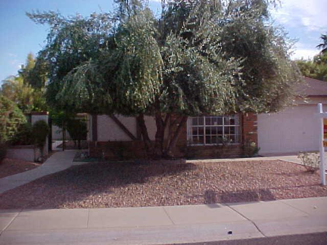 8013 E Tuckey Ln., Scottsdale, AZ 85253