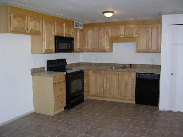 13439 N 36th St., Phoenix, AZ 85032