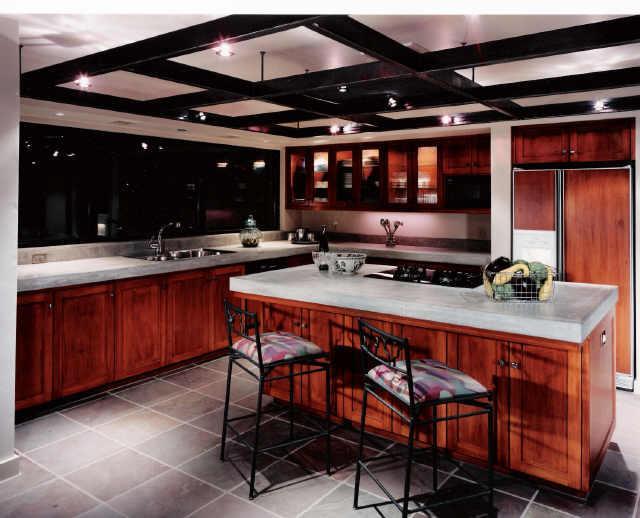 10015 N 37th St., Phoenix, AZ 85028