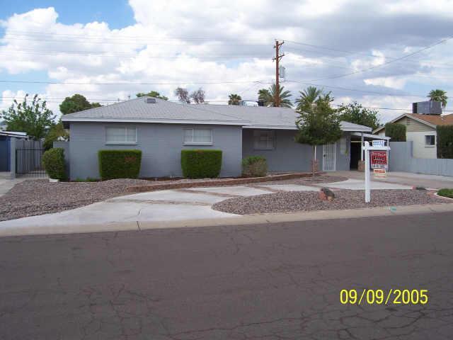 3320 E Cypress St., Phoenix, AZ 85008