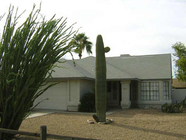 1801 E Aire Libre Ave., Phoenix, AZ 85022