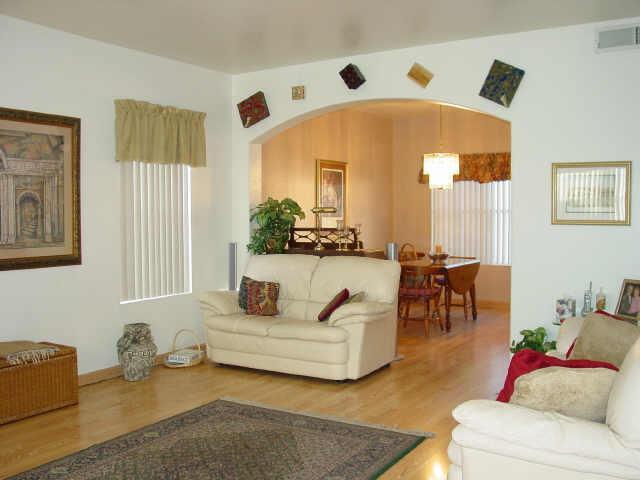 15031 N 75th Dr., Peoria, AZ 85381