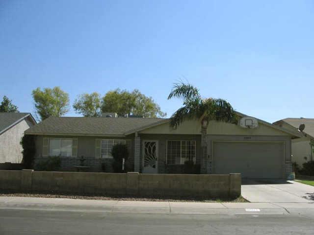 1407 E Carter Rd., Phoenix, AZ 85042