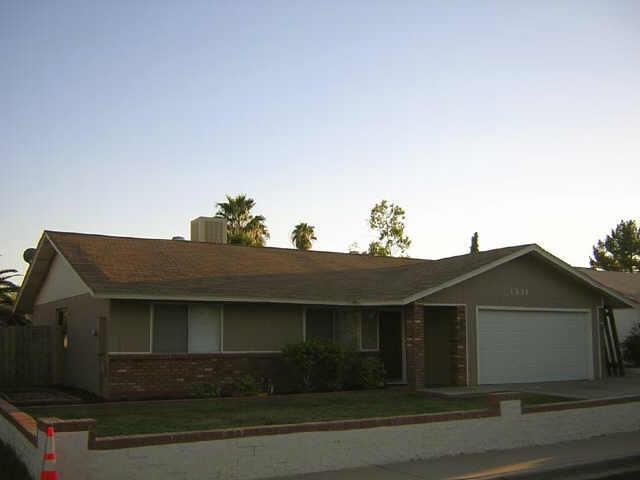 1831 E Glade Cir., Mesa, AZ 85204