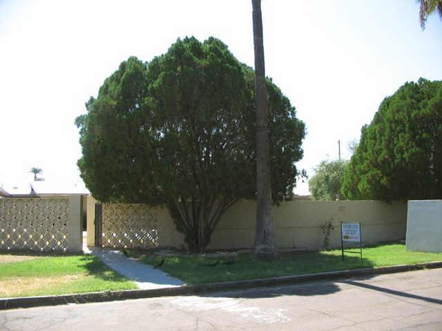 3927 E Cheery Lynn Rd., Phoenix, AZ 85018