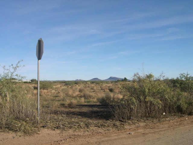 W Hector Rd. #1, Aguila, AZ 85320