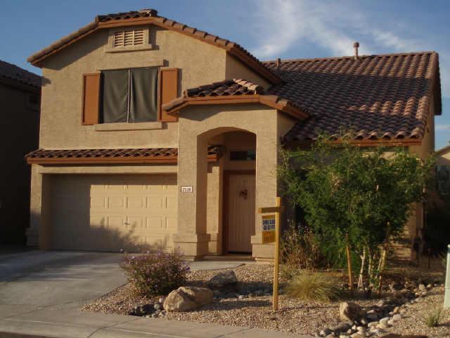 2526 W Big Oak St., Phoenix, AZ 85085