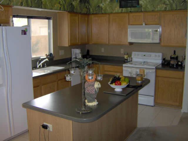 9158 W Acoma Dr., Peoria, AZ 85381