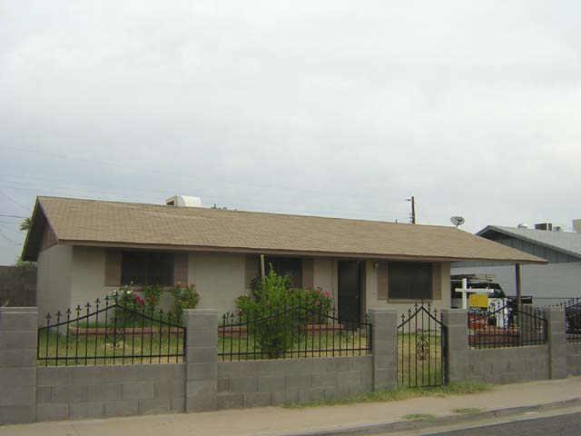 208 E Hoover Ave., Mesa, AZ 85210