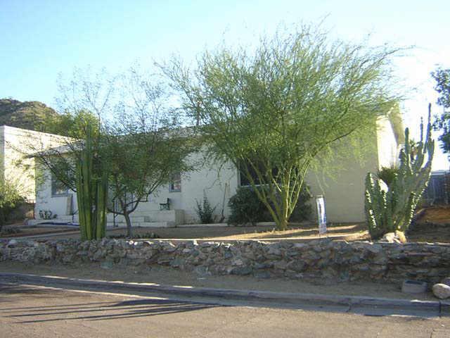 9821 N 2nd St., Phoenix, AZ 85020