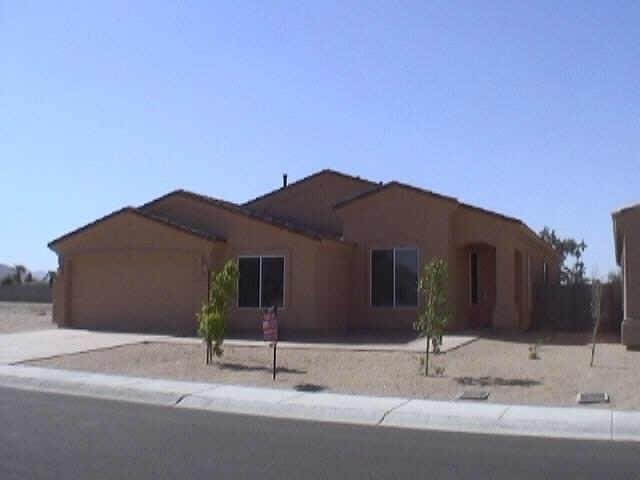 8226 S 15th St., Phoenix, AZ 85042