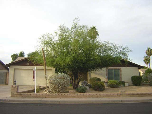 944 W Laguna Azul Ave., Mesa, AZ 85210