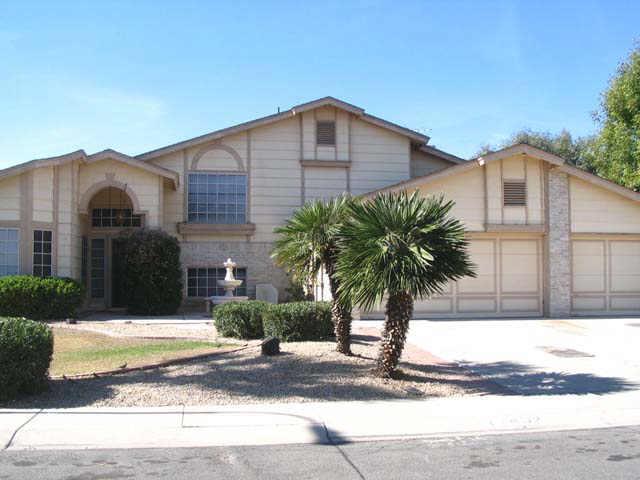 12402 N 69 Dr., Peoria, AZ 85381