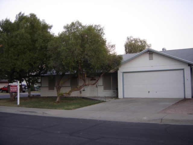 1933 S Gaylord Cir., Mesa, AZ 85204