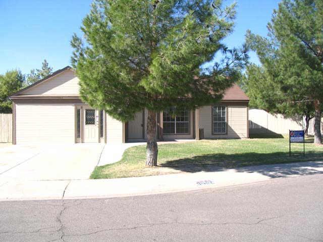 12512 N 86th Dr., Peoria, AZ 85381