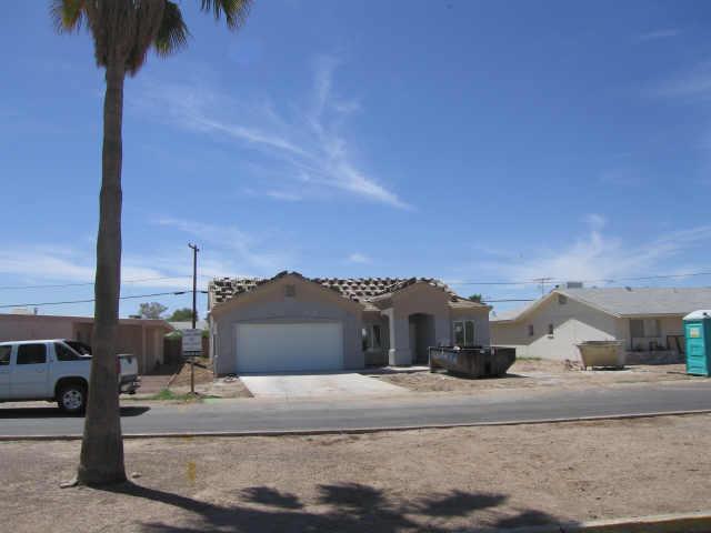 9361 W Santa Cruz Blvd., Arizona City, AZ 85223